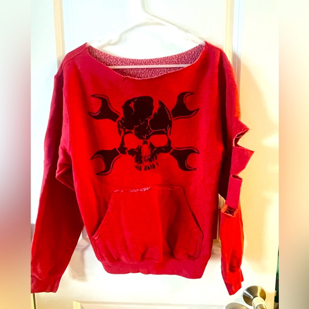 Red skull sweatshirt